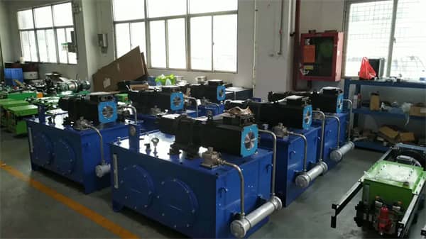 �ŷ�ϵ�y(t��ng)Һ��վ