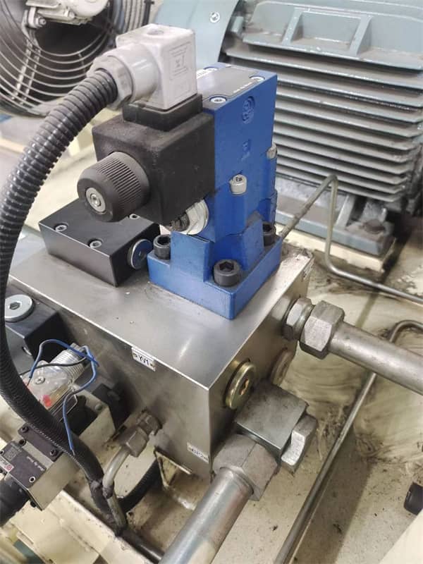 �C��Һ��վ���B(y��ng)