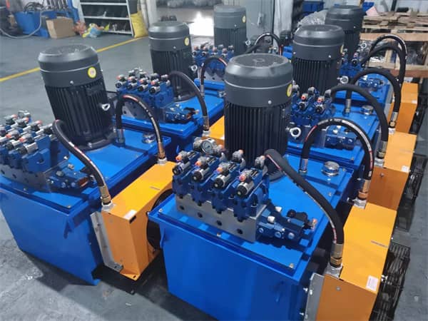 �C(j��)е���e��Һ��ϵ�y(t��ng)